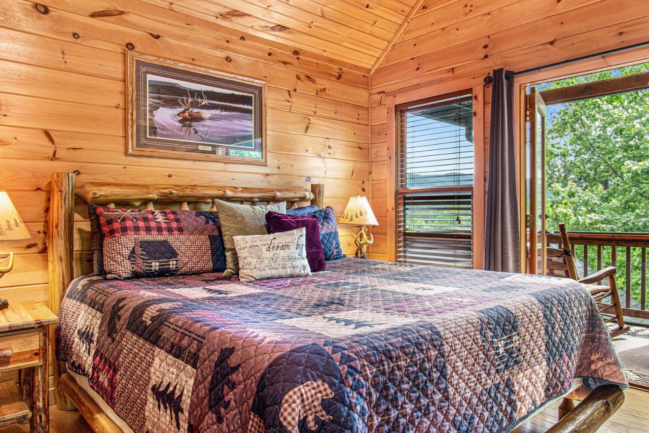 Incredible Views! - Pet Friendly - Aska Adventure Area - Bearfoot Bungalow Blue Ridge Luaran gambar