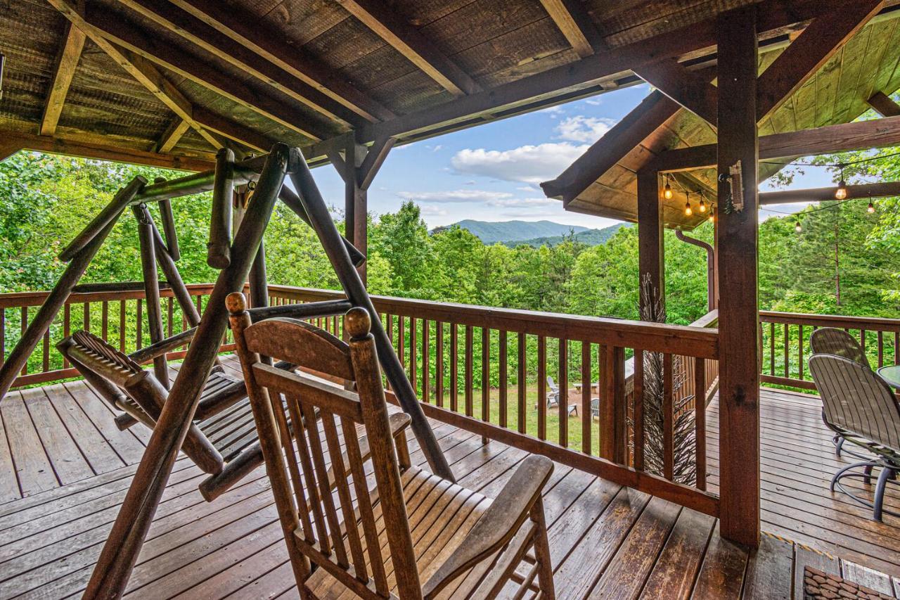 Incredible Views! - Pet Friendly - Aska Adventure Area - Bearfoot Bungalow Blue Ridge Luaran gambar