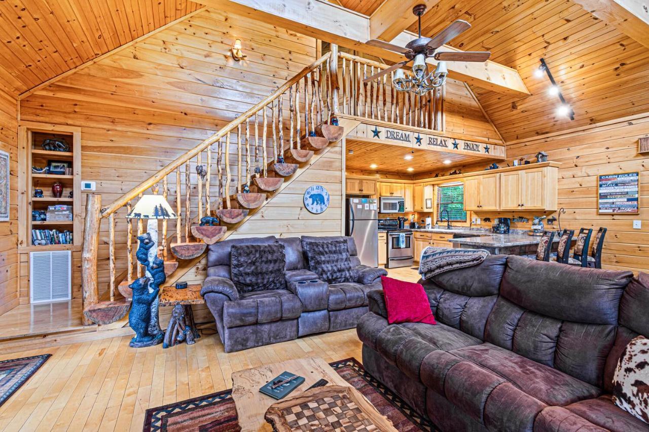 Incredible Views! - Pet Friendly - Aska Adventure Area - Bearfoot Bungalow Blue Ridge Luaran gambar